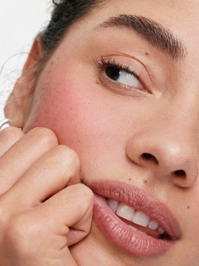 Soft Focus Blurring Blush