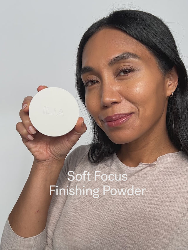 Soft Focus Finishing Powder video